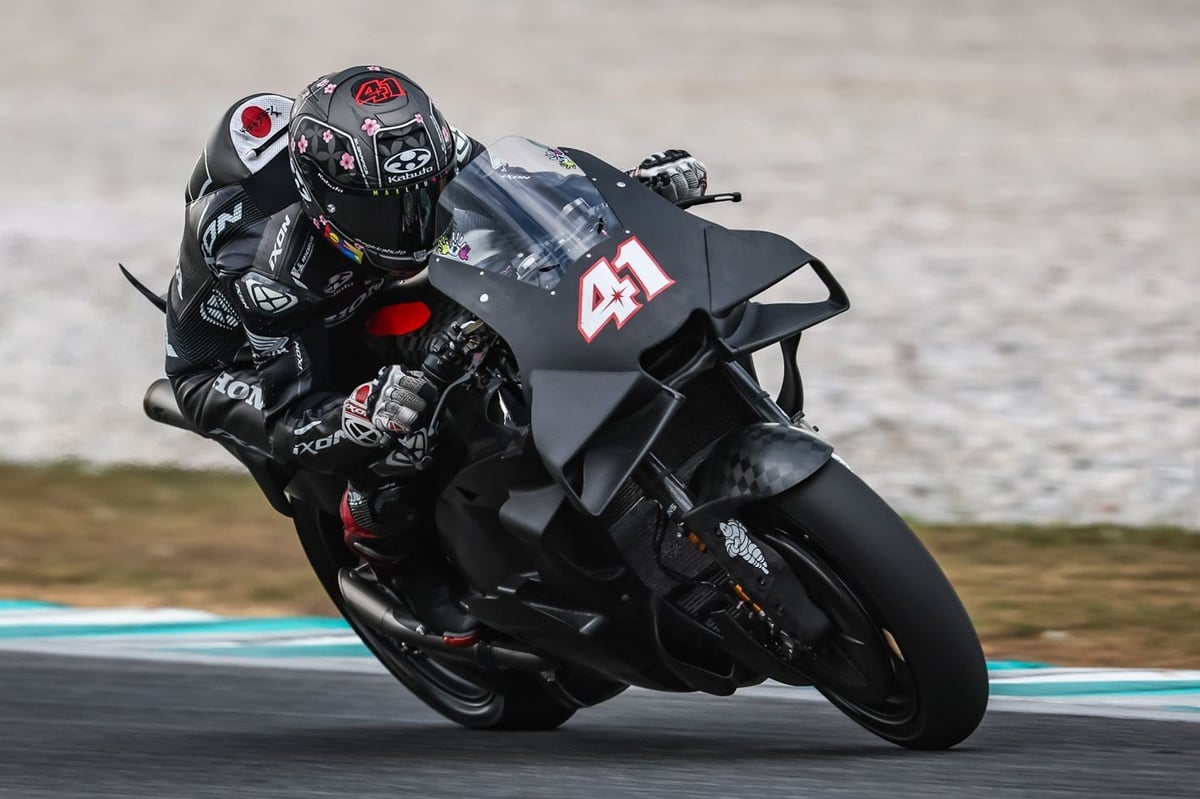 Aleix Espargaro test kazasının ardından ameliyat oldu