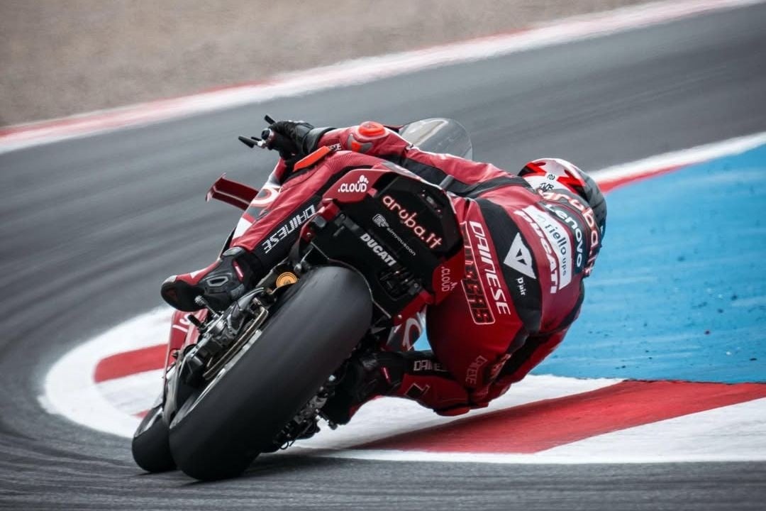 WSBK Çekya Yarısında Bulega Zafer Pıtırçığı, Petrucci Kaza Yaptı, Bahattin 16. Sırada