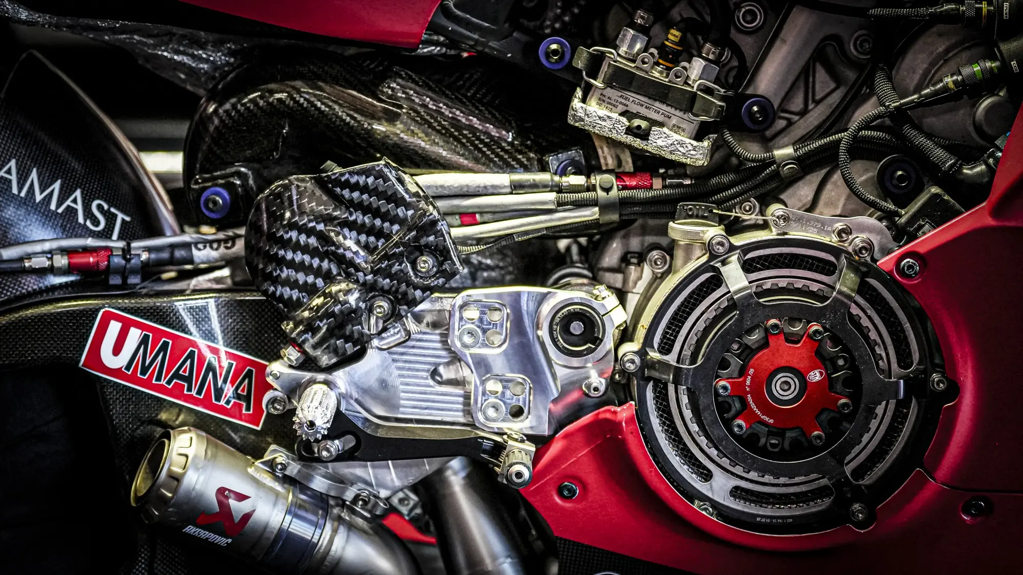 Dünya Superbikede Yakıt Akışı Sınırlarında Yeni Düzenleme: Ducati Cezalandırılırken Yamahada Artış