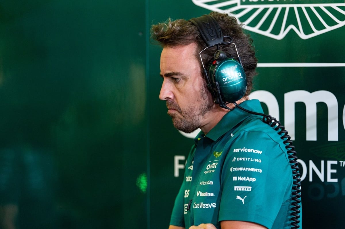 Aston Martin'de sorunlar bitmiyor: Alonso, ilk antrenman seansında piste çıkamadı