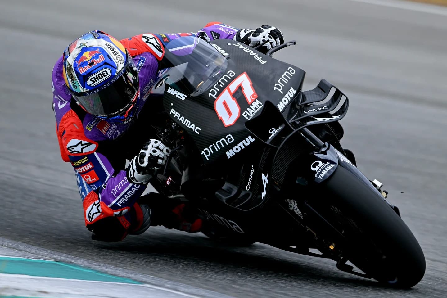 Toprak Razgatlıoğlu: “Ben süperstar değilim, hayalim Márquez’le yarışmak”