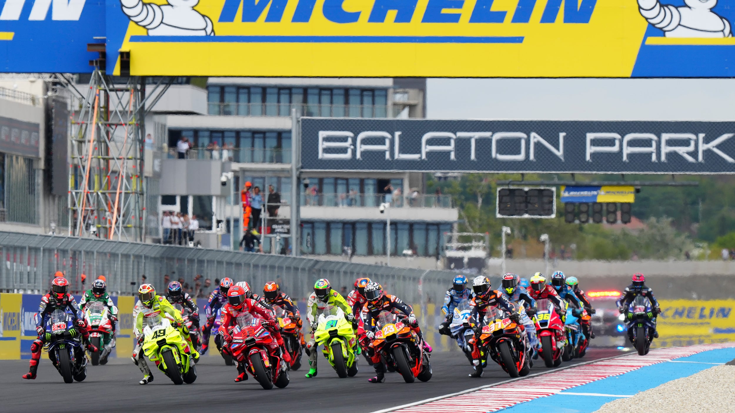 MotoGP takviminde değişiklik: Katar GP ertelendi, sezon finali kasım sonuna kaydı