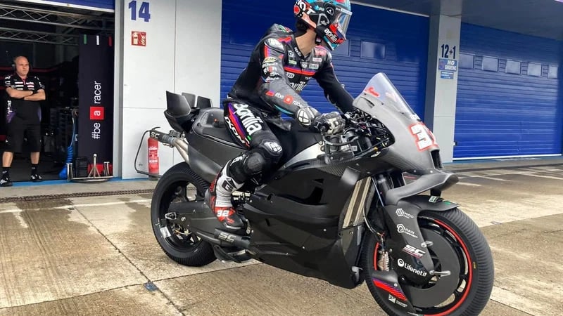 Aprilia 2027 MotoGP Prototipini Jerez’de Pistte Görücüye Çıkardı