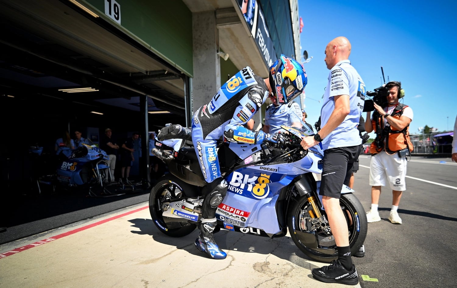 Alex Márquez, Brnodaki MotoGP Hafta Sonu Yarısından Kendi İsteğine Göre Çekildi