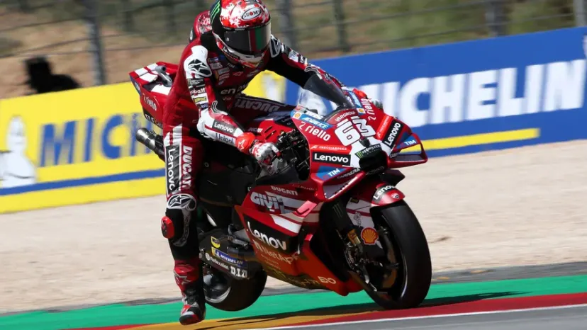Ducati Engineers Manage Dual Load Simulation